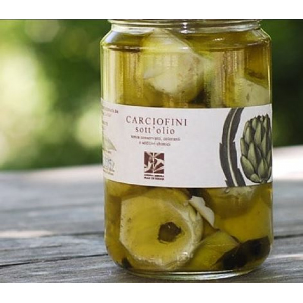 Carciofini sott'olio
Carciofini, spezie (pepe nero, alloro), aceto, sale, olio extra vergine di oliva
L'azienda agricola Pian di Reggi 