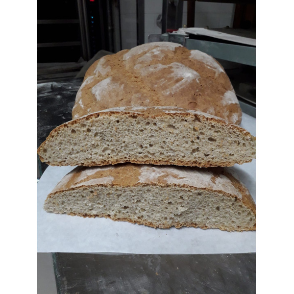 pane con farina macinata a pietra tipo 2 di grano verna,frassineto, bolero, autonomia, abbondanza