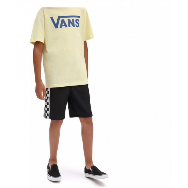 Total outfit disponibile in negozio  @vans